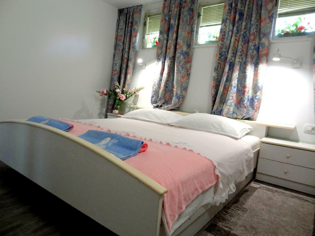 Apartma As Lesce  Εξωτερικό φωτογραφία
